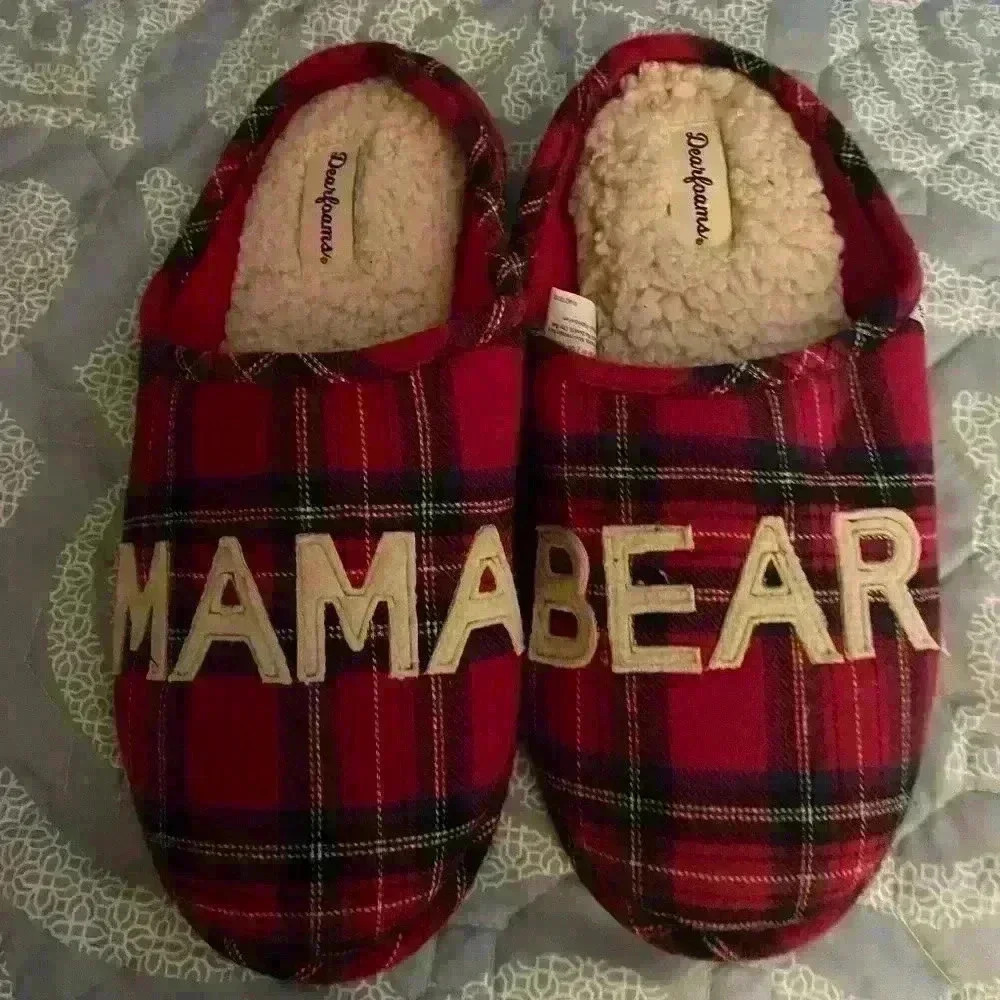 Dearborn Slippers NWOT